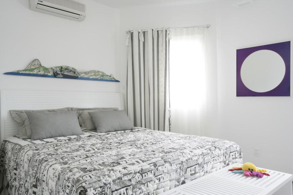 Quartos Roxos Decorados 98 Fotos Or Amento De Obras ~ Cortina Para Quarto De Casal E Imagens Quarto De Casal Quartos Roxos Decorados 98 Fotos Or Amento De Obras ~ Cortina Para Quarto De Casal E Imagens Quarto De Casal