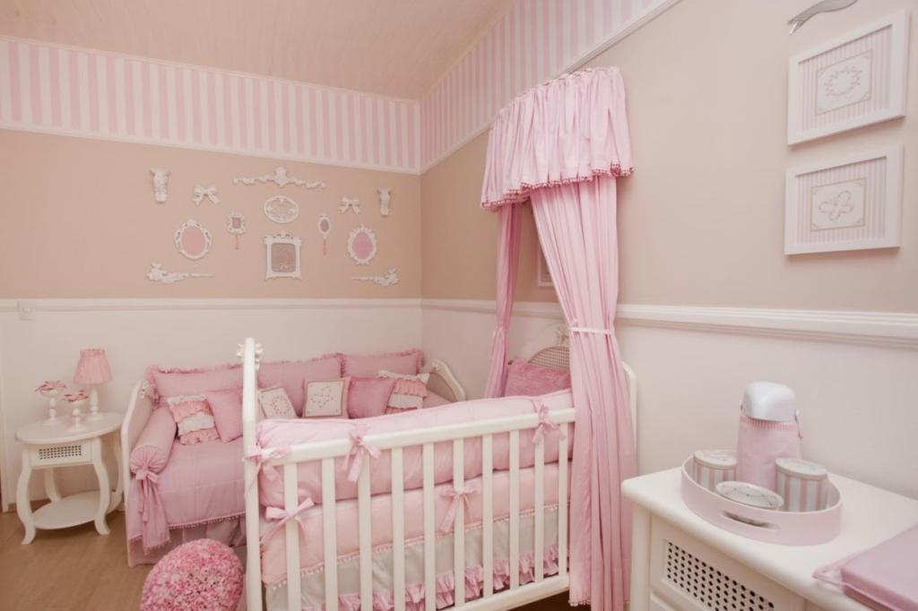 Quartos Roxos Decorados 98 Fotos Or Amento De Obras ~ Quarto Pequeno Feminino Jovem E Cor De Tintas Para Quarto Quartos Roxos Decorados 98 Fotos Or Amento De Obras ~ Quarto Pequeno Feminino Jovem E Cor De Tintas Para Quarto