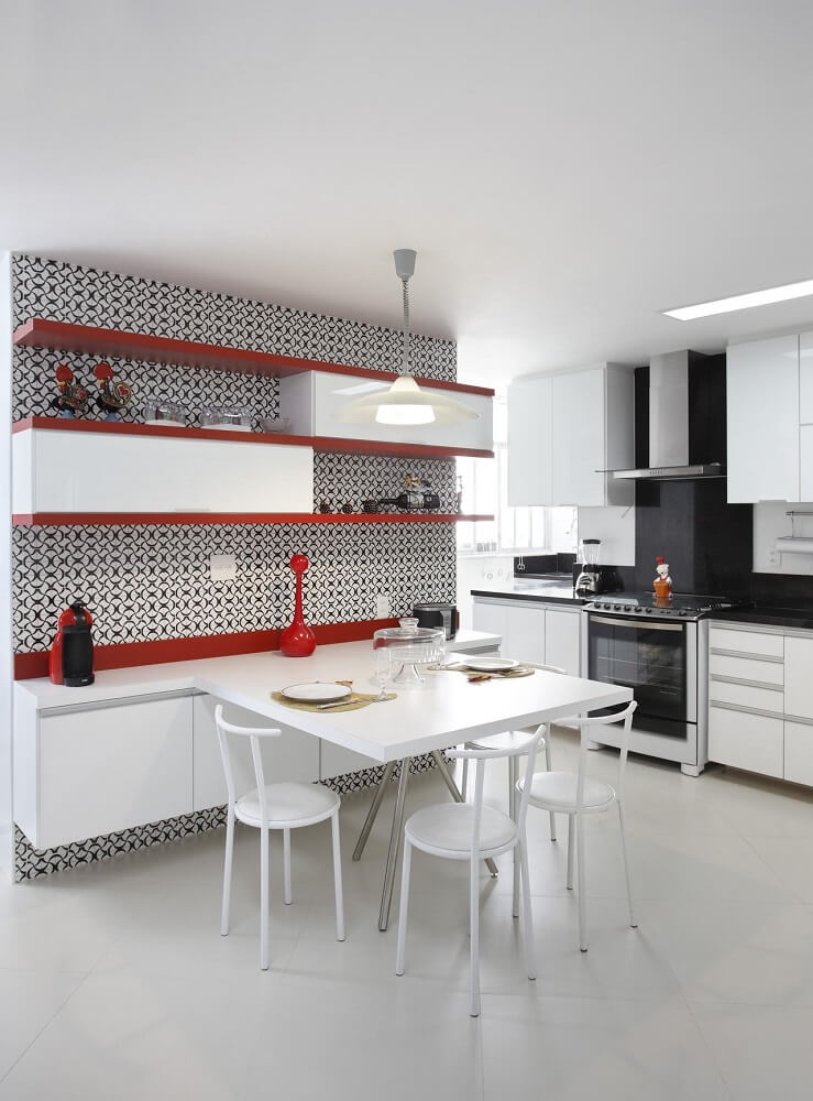Cozinha planejada vermelha