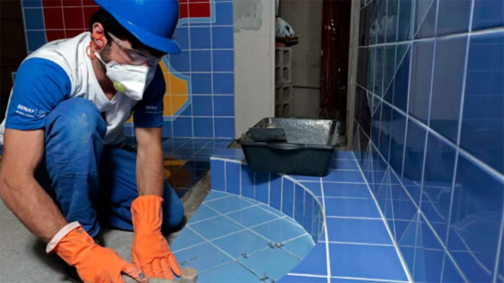dedicando-se-ao-trabalho-1024x576.jpg