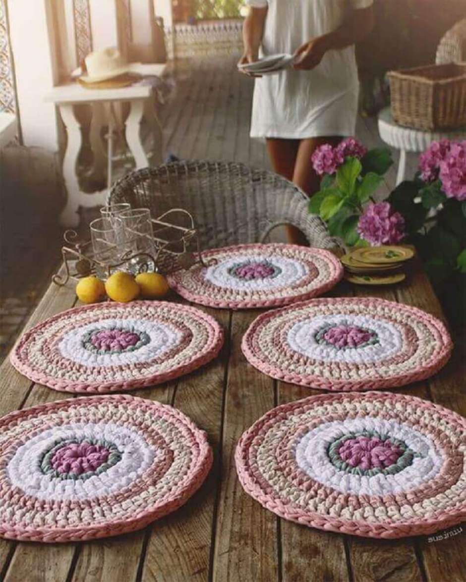 O sousplat pode ser usado para decorar jantares mais sofisticados.