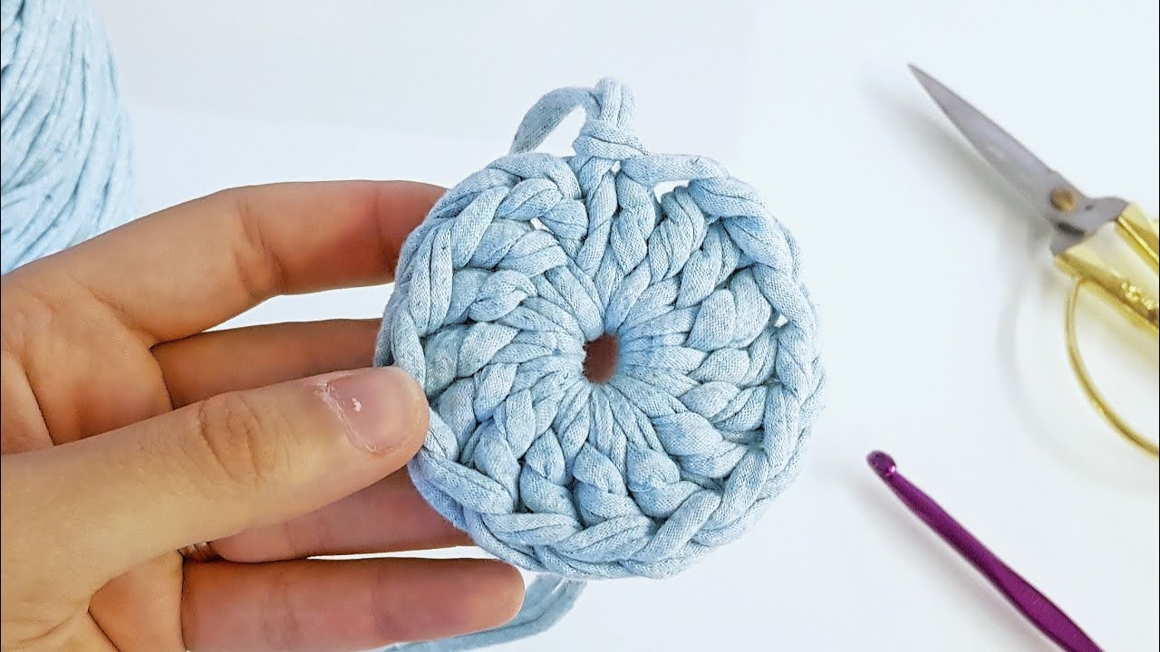 Featured image of post Tutorial Croche Caminho De Mesa De Croch Passo A Passo Para Iniciantes Voc ir receber 30 v deo aulas para aprender a fazer suas pe as de croch e amigurumi mesmo que voc nunca tenha feito uma pe a e seja iniciante