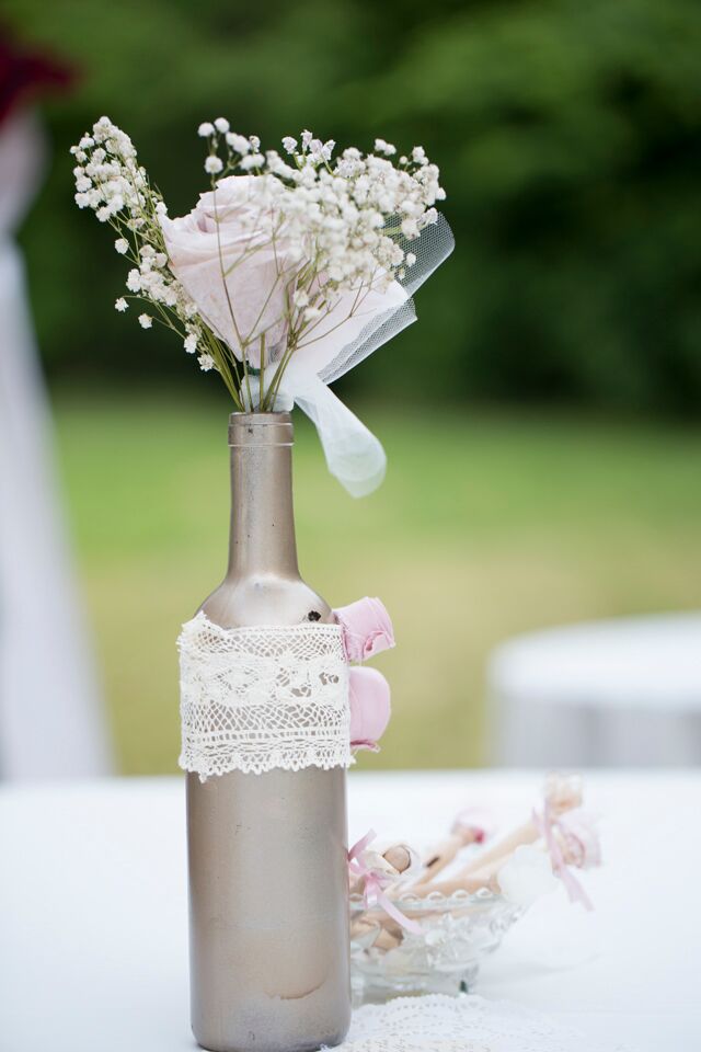 garrafa decorada com renda casamento