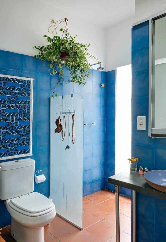 Banheiro azul