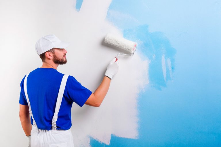 Como pintar uma parede rebocada