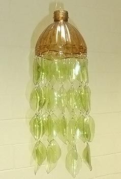 Luminária de garrafa pet