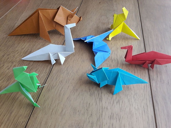 Origami de dinossauros